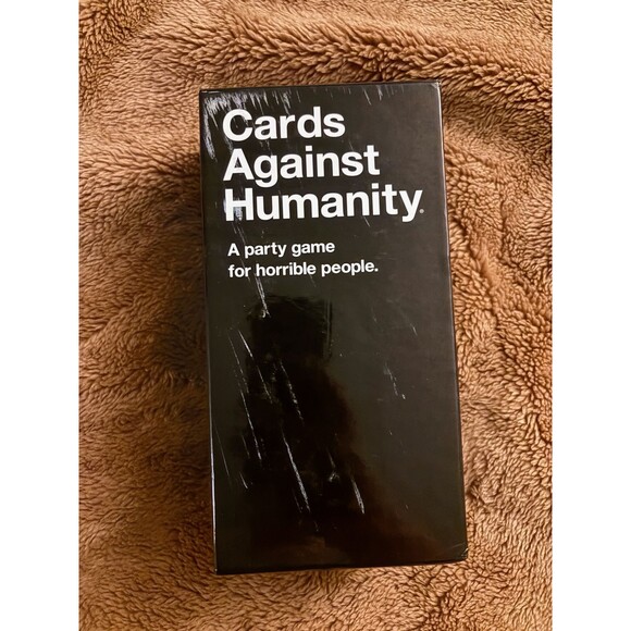 Cards against humanity a party game for horrible people GUC - Picture 2 of 5